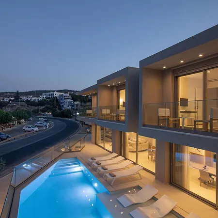Beachfront Edem Dedicated Space - Heated Pool