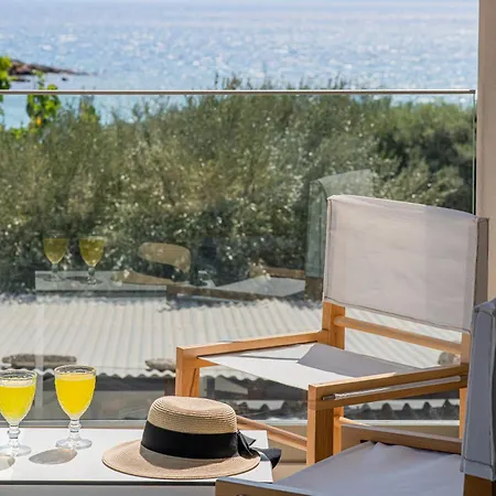 Villa Beachfront Edem Dedicated Space - Heated Pool