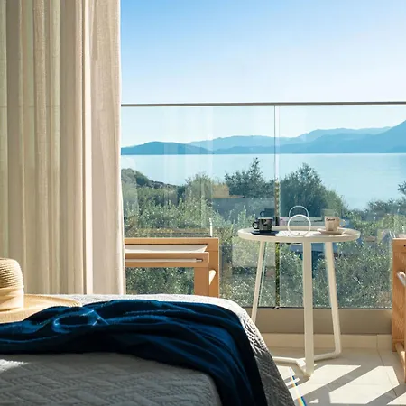 Beachfront Edem Dedicated Space - Heated Pool Agios Nikolaos